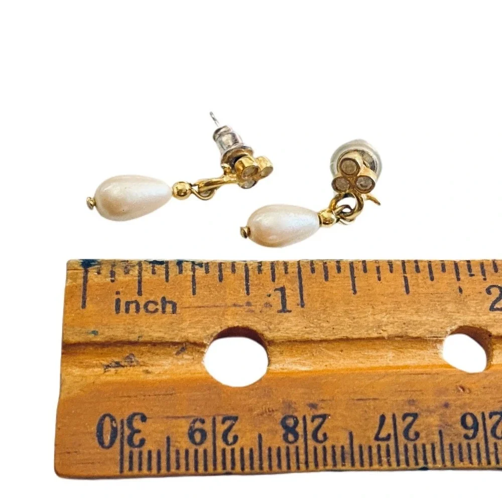 Vintage gold‎ tone clear rhinestone and pearl drop earrings